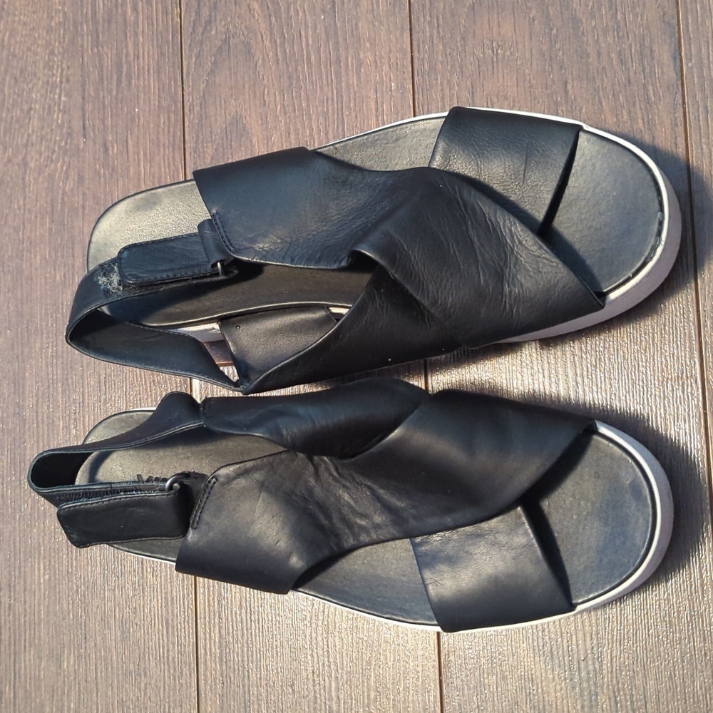 Vince Leather Slingback Sandals - Picture 5 of 13